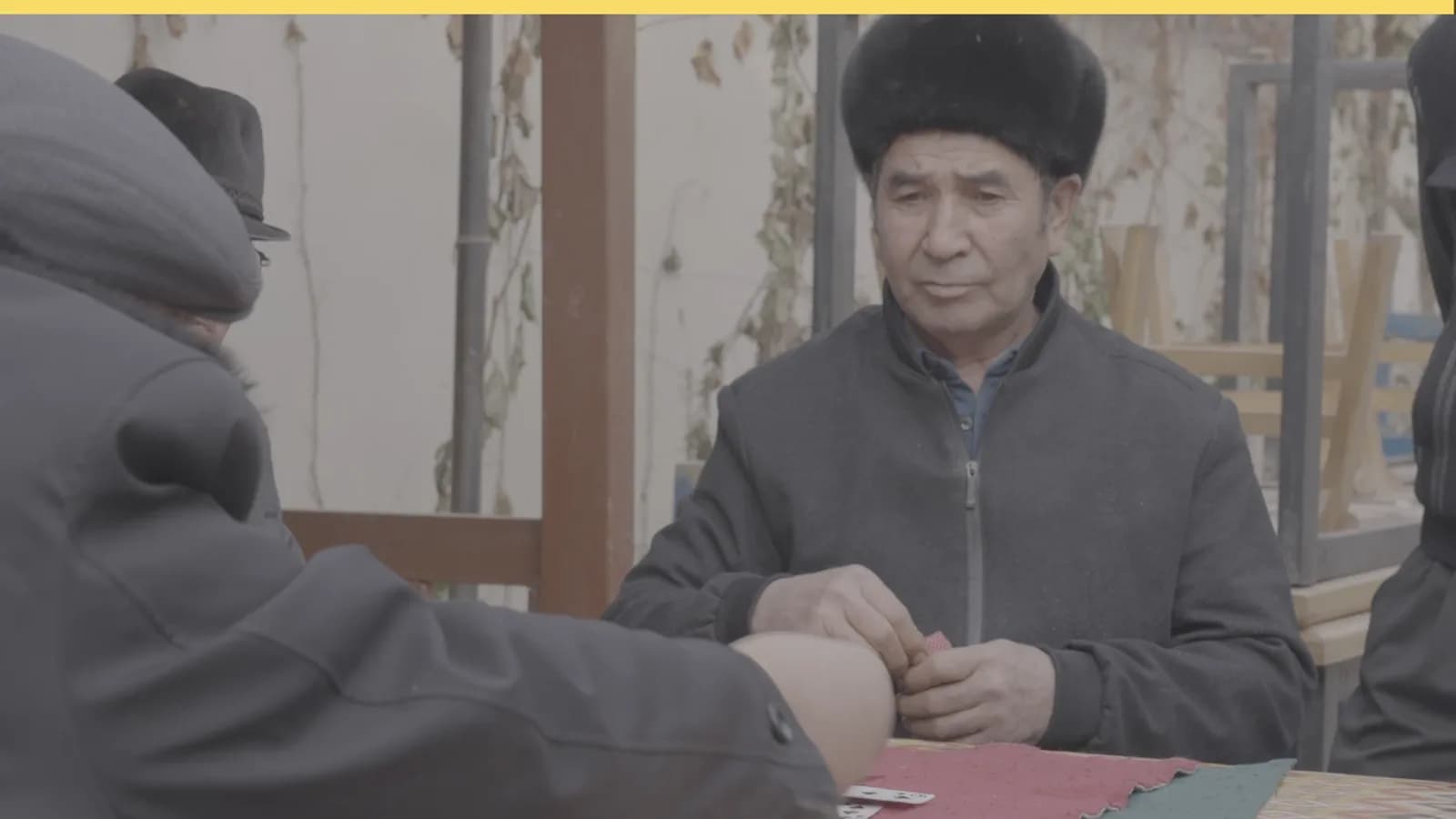 老茶馆中的人物与空间